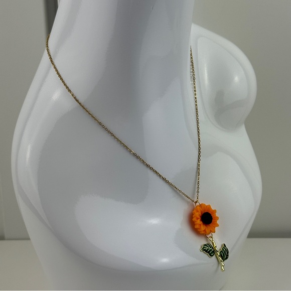 Sunflower Pendant Necklace Flower Floral Faux Gold Chain Enamel Jewelry Gift NEW - Picture 5 of 16